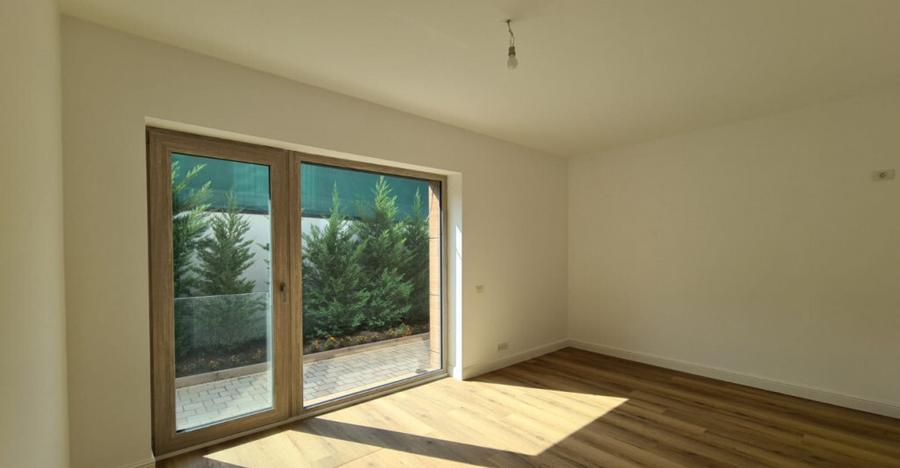 Imobil nou -Afacere,Birouri - 17