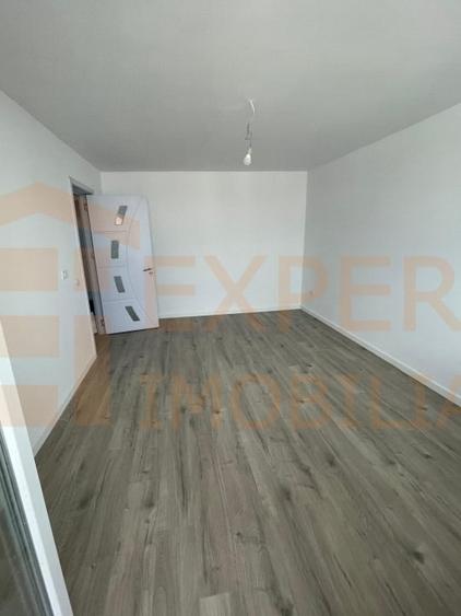 Apartament 3 camere de vanzare - in Centru-Constanta - 3