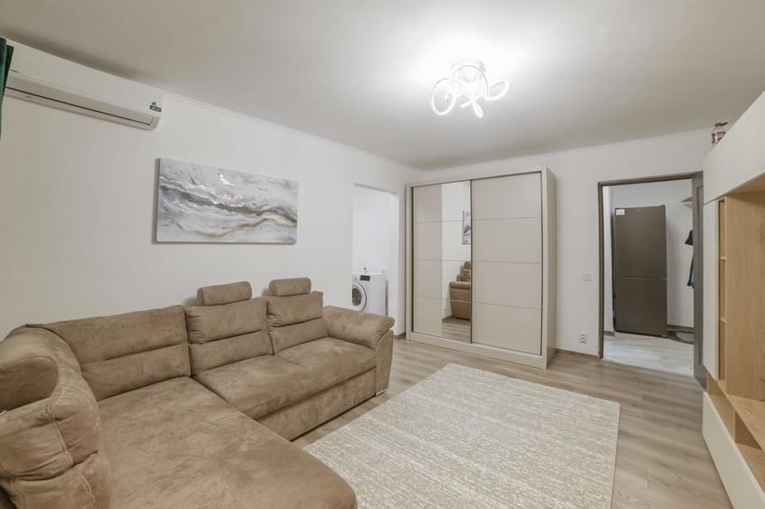 Mobilat si utilat modern* etaj 1/10 Semi decomandat* 40 mp - 2