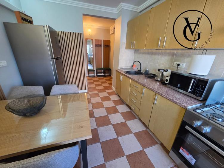 Apartament 3 camere - Stadion - 8