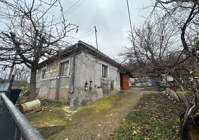 Vand teren 2400mp si casa batraneasca langa Cluj - 3