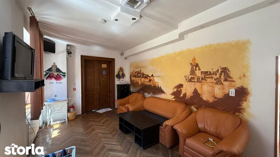 Afacere la cheie! De vanzare Casa singur in curte Centrul Istoric - 12