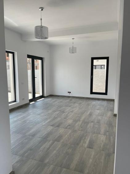 Casa parter 2025,incalzire in pardoseala3 dormitoare,2 bai,teren 320mp,1 parcare - 3