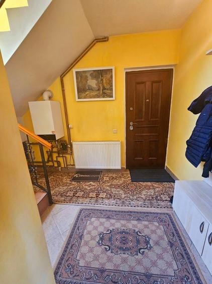 VILĂ ELEGANTĂ CU PRIVELIȘTE DEOSEBITĂ – VALENII DE MUNTE - 38