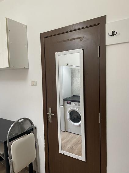 Inchiriez garsoniera 30 mp zona uta - 1