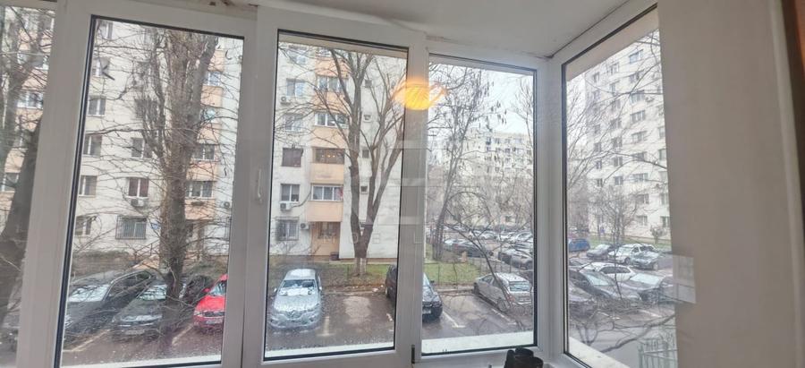 2 camere la 8 minute de mers pe jos de metroul Dristor 1 - 8