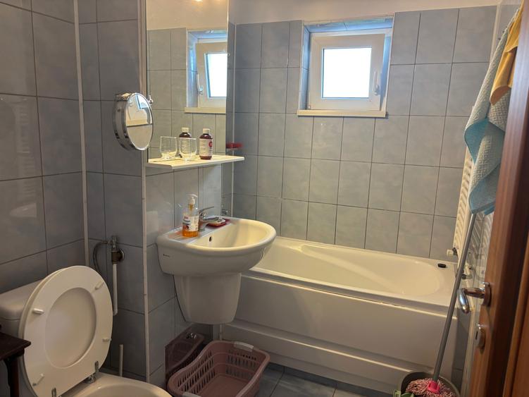 De inchiriat apartament cu 2 camere decomandat et.1 cu centrala proprie zona Aradului!! - 5