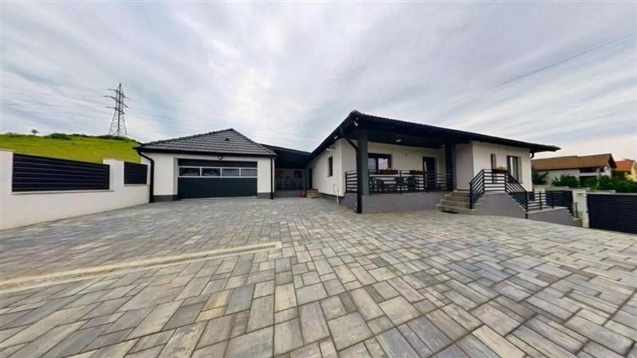 Eleganta si stil: Casa pe un singur nivel, Sancraiu de Mureș - 8