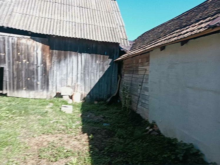 Vand casa necesita renovare - 4