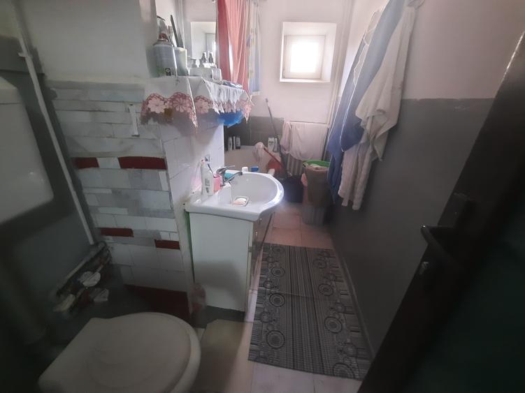 VANZARE GARSONIERA SEBASTIAN- RAZOARE - 7