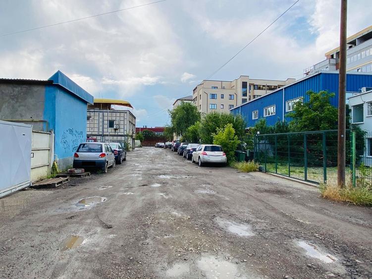 Cladire 1000mp, intre Leroy Merlin si Carrefour - 12