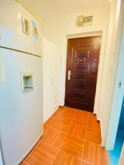 Drumul Taberei - Sibiu - garsoniera moderna - mobilata utilata modern,  etaj 5 - 5