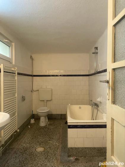 Vand casa caramida , zona linistita , str. Rodnei - 9