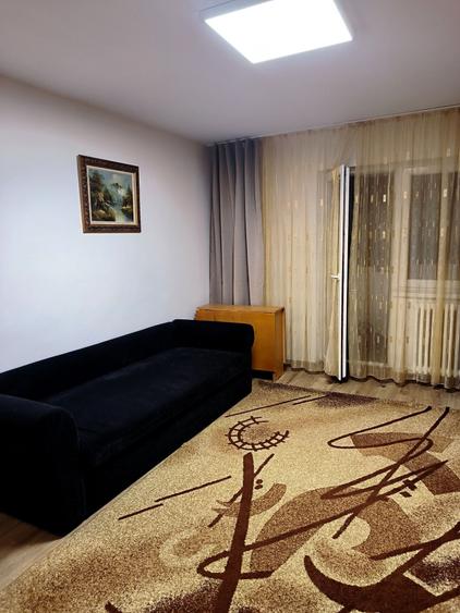 Apartament cu 2 camere decomandat în Florești