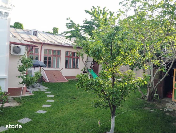 Casa deosebita amplasata central - 3