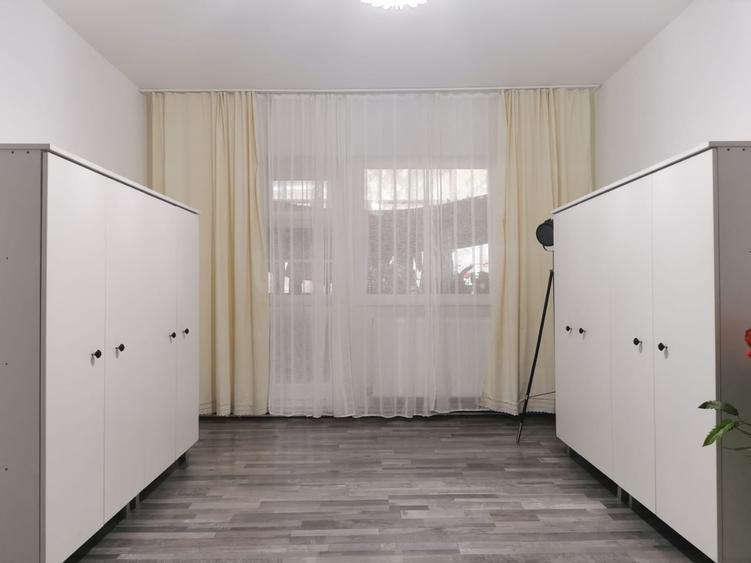 Apartament 3 camere , etaj 1, zona Calea Zarandului - 3