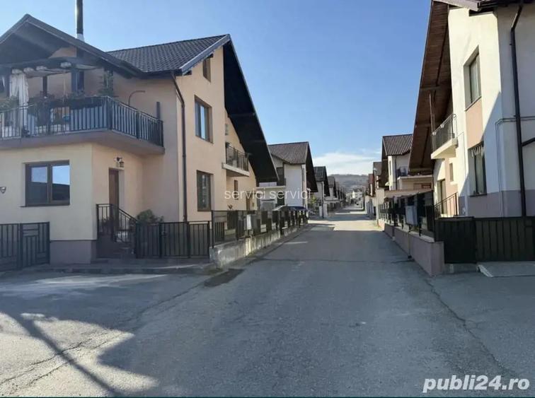 Apartament in duplex situa?i in cartier privat in Bujoreni , str. Prieteniei, Valcea