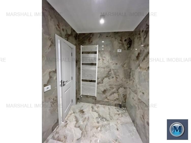 Vila cu 6 camere de vanzare, zona Central, 226.58 mp #11161 - 12