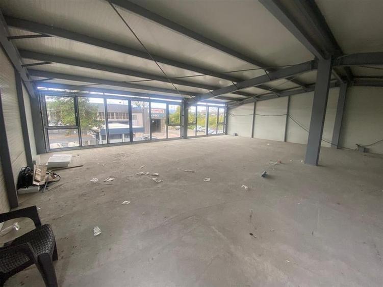 Hala 168 mp, in curte la RAR - Gara - comision 0 % - 9