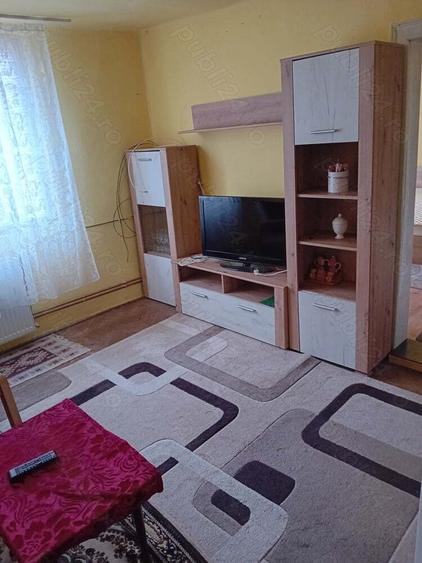 Vind casa in Taut ,cu livada si toate facilitatile. - 6