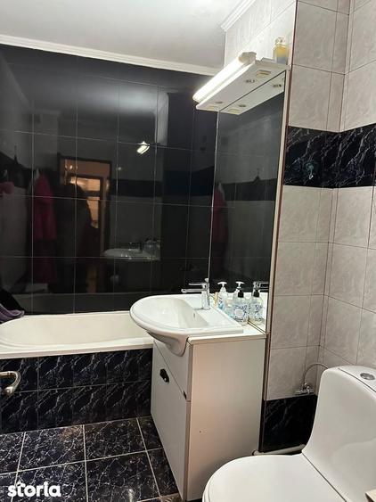 3 CAMERE CF. 0 - FALEZA NORD/REYNA - 15