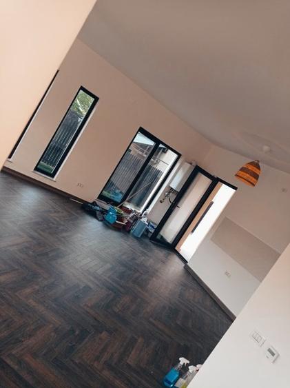 casa / vila Stefanesti , "La Cheie'' , finisaje + pozitie DEOSEBITA ! - 7