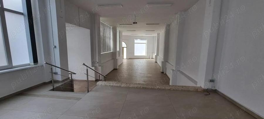 Inchiriez spatiu ultracentral Pitesti, 700 mp, vitrina mare stradala - 5