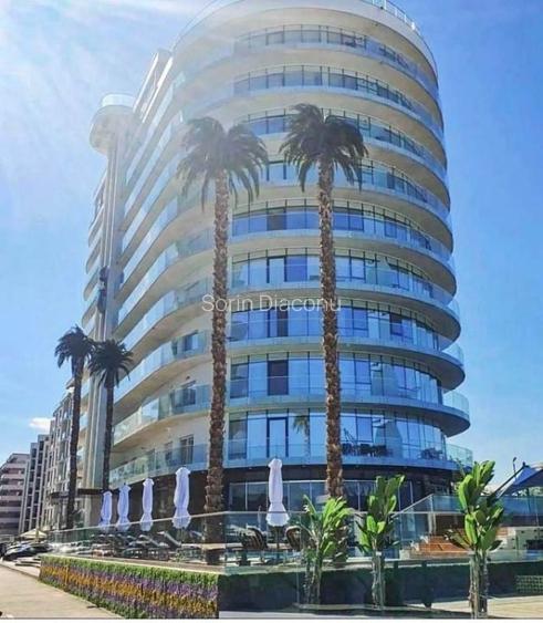 Studio cu priveliste catre ape in White Tower Mamaia