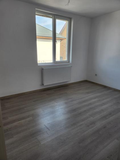 Duplex LA CHEIE! 4 camere, teren 260 mp! - 24