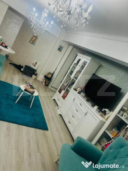 Apartament cu 3 camere decomandat în Central