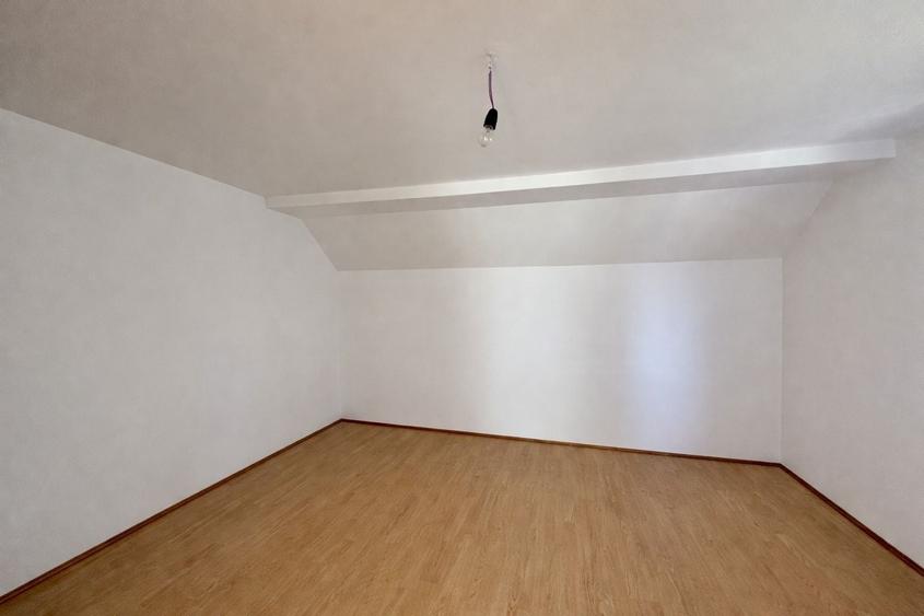 CASA RENOVATA + TEREN 3100 MP | CURTE SI GRADINA | FRATAUTII NOI - 5