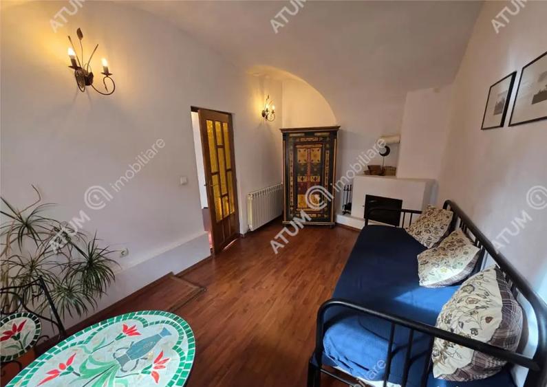 Apartament cu 3 camere decomandate in Centrul Istoric din Si - 6