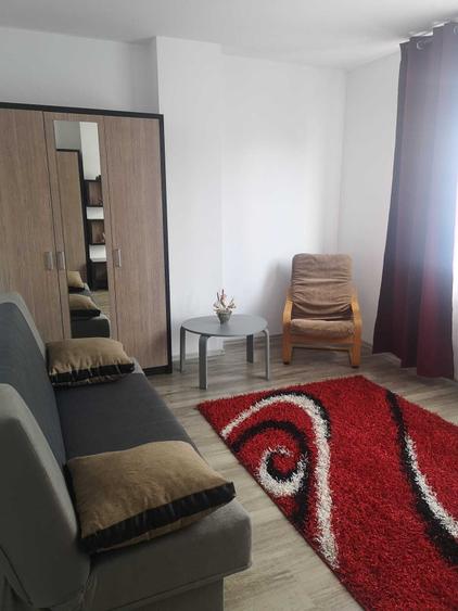 Inchiriez Apartament cu 1 Camera pe str Corneliu Coposu nr 1-3-5 - 1