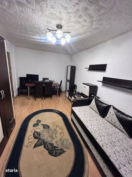 Apartament 3 camere, etaj 3, 68 mp, Zona Bd. Republicii - 8