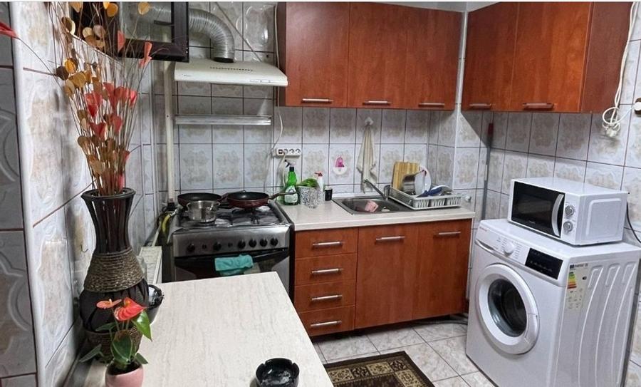 Iancului metrou Avrig,bl. 1978,reabilitat,2/10,balcon inchis, AC,mobilata. - 5