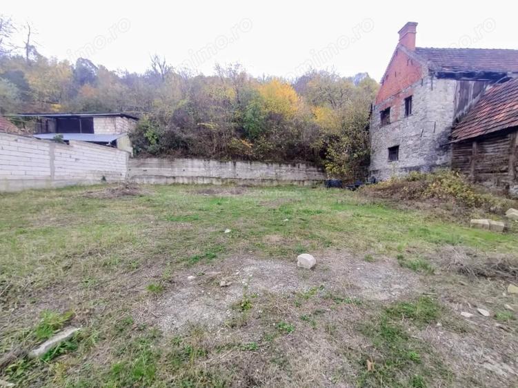 Teren de 387 mp, în Oravița