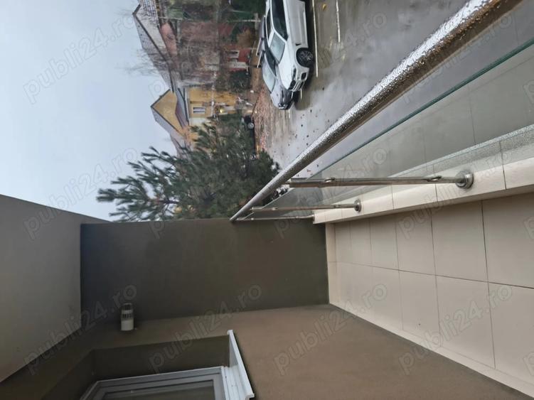 Inchiriez garsoniera - 2