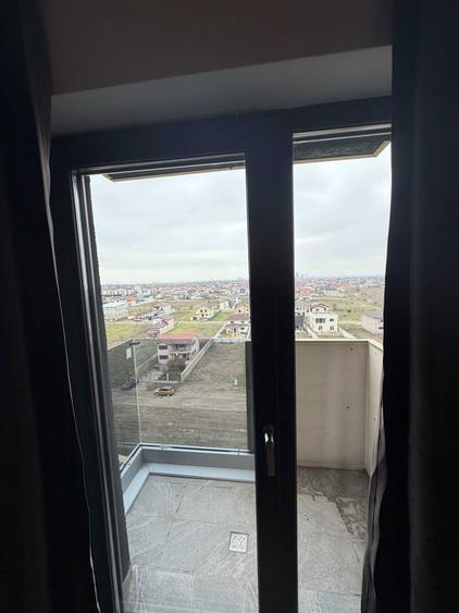 Inchiriez Apartament 3 Camere zona SOUTH SIDE ,termen lung - 7