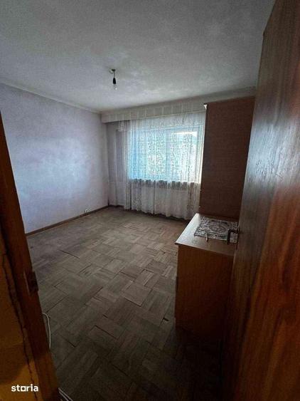 Apartament cu 3 camere în Tudor Vladimirescu