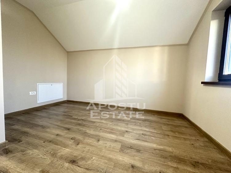 Casa de vanzare cu 530 mp teren in localitatea Utvin - 4