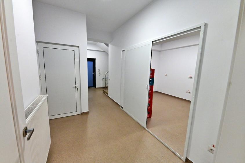 Imobil comercial, constructie 2022, jud Prahova - 3