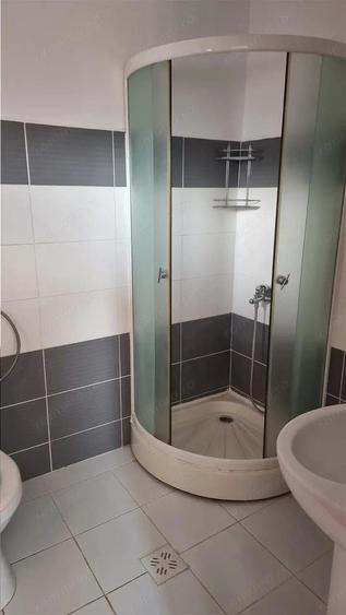 Casa Vladesti, cartier rezidential - 9