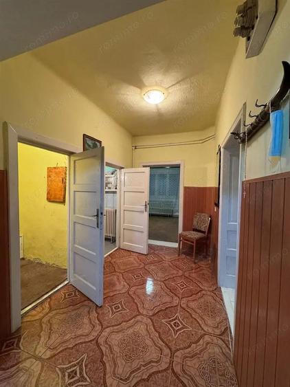 Casa de vanzare zona Velenta - 2