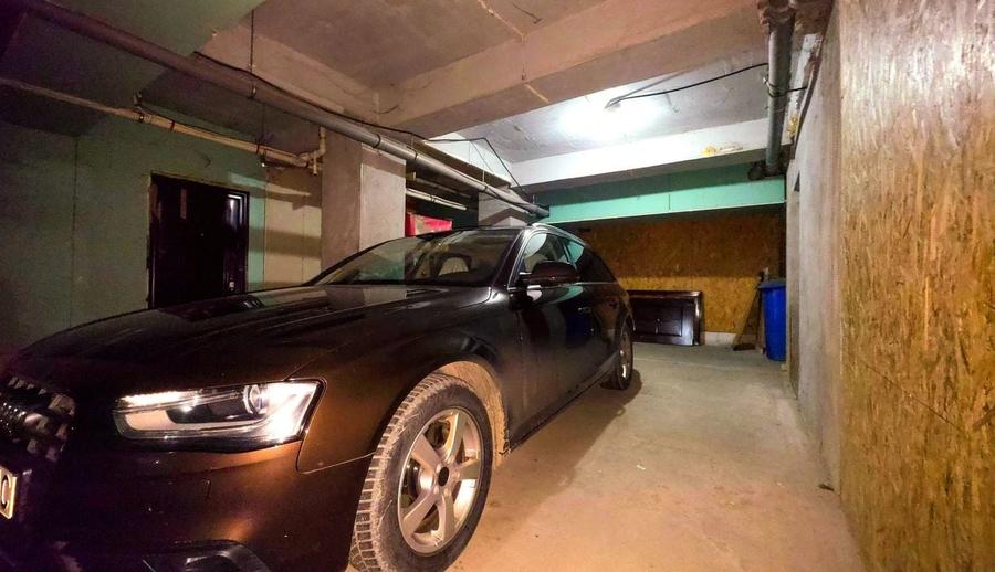 Apartament 3 Camere Spațios + Parcare Subterană + Boxă - Rezervelor 93 - 12