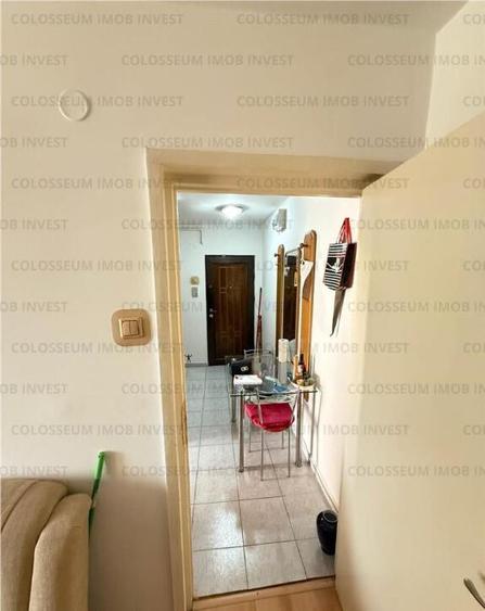 Apartament cu 3 camere, decomandat - zona Astra. - 8
