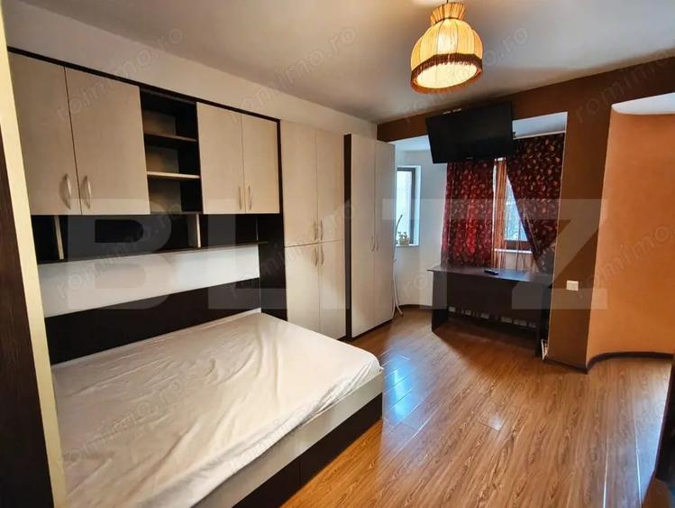 Casa curte comuna , Ultracentral - 2