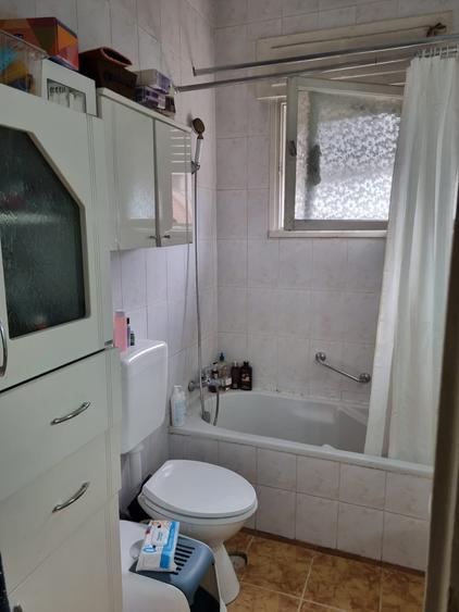 Eleganță interbelică în inima orașului – apartament cu potențial investițional - 12