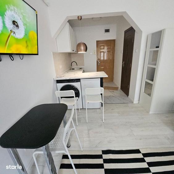 Garsoniera spatioasa, mobilata, langa parcuri si scoli - 5