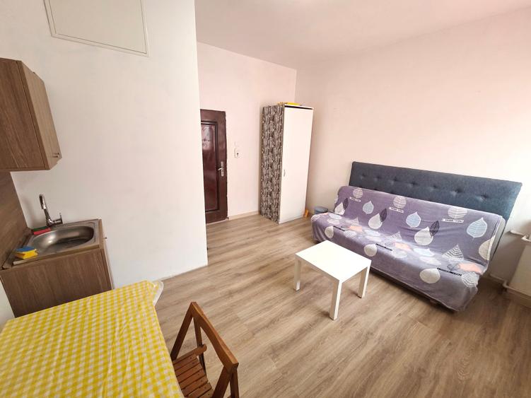 Romana, Universitate, garsoniera stradala 6 minute metrou - 3