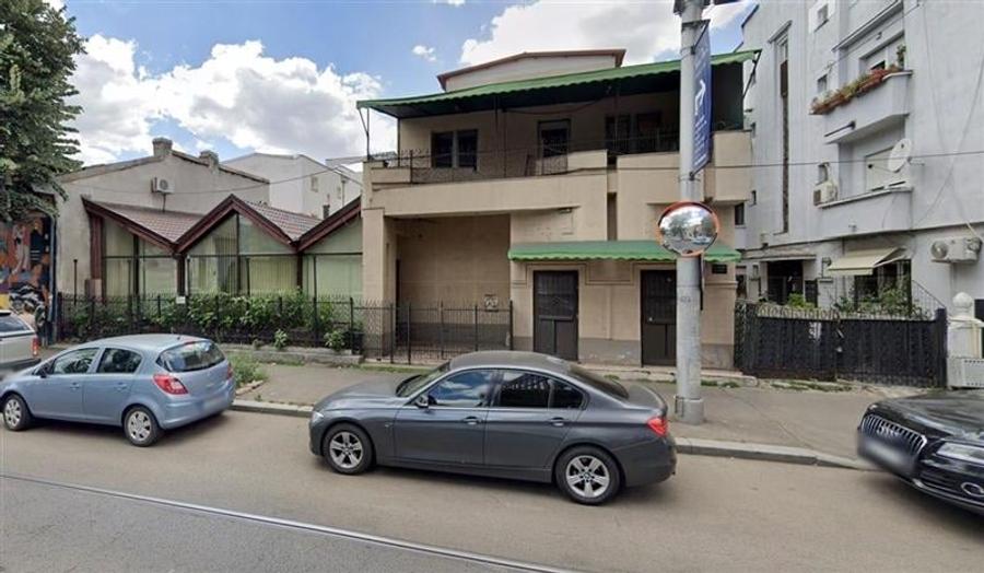 Cladire de 650 utili + 120 mp curte pretabila restaurant sau birouri - 1